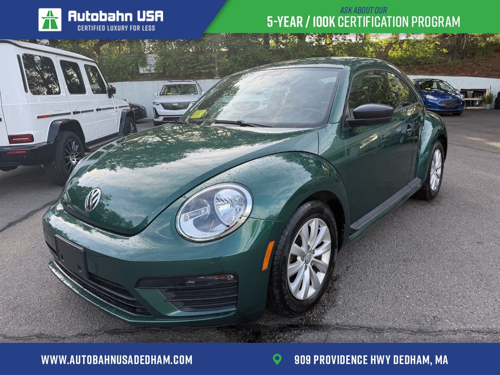 Green Metallic 2018 Volkswagen Beetle Hatchback Front-Wheel Drive 6-Speed Automatic