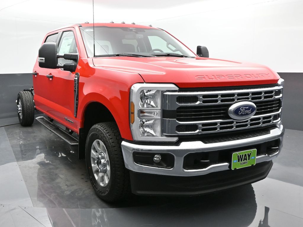 2024 Ford F-350 Super Duty XLT