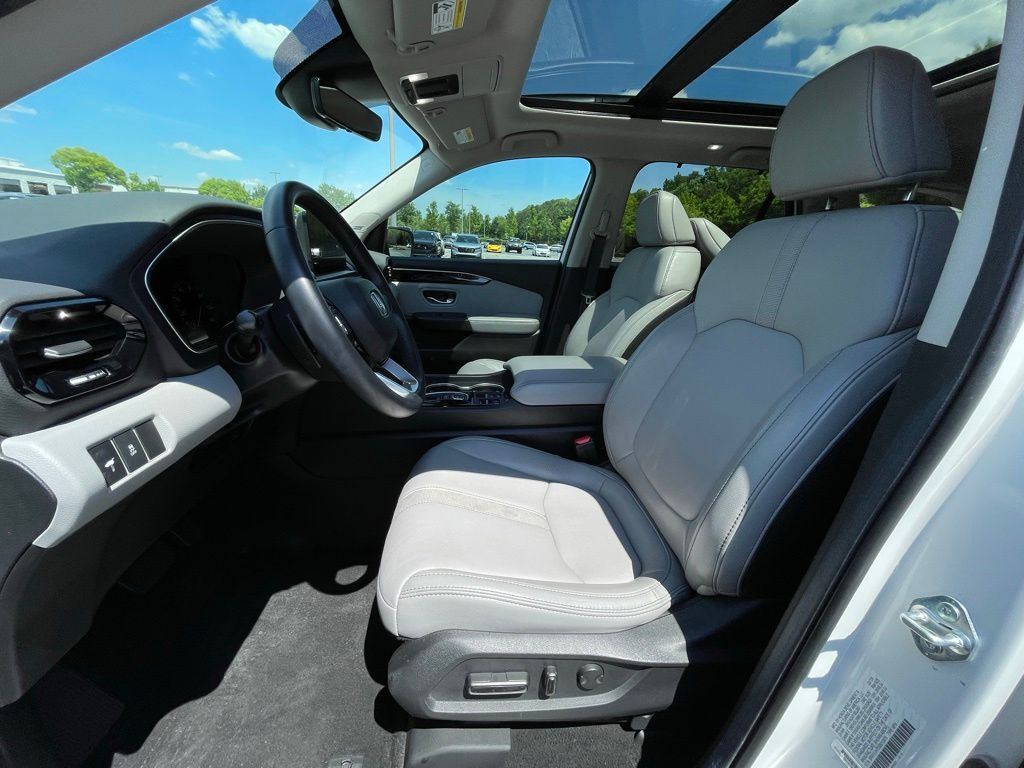 Thumbnail: 2025 Honda Pilot - 27