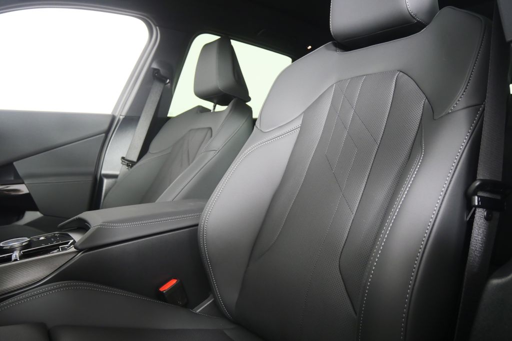 Thumbnail: 2026 BMW X3 - 10