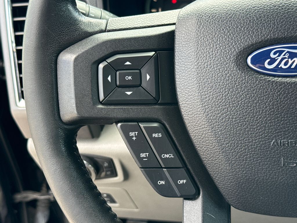 Used 2017  Ford XLT image 15