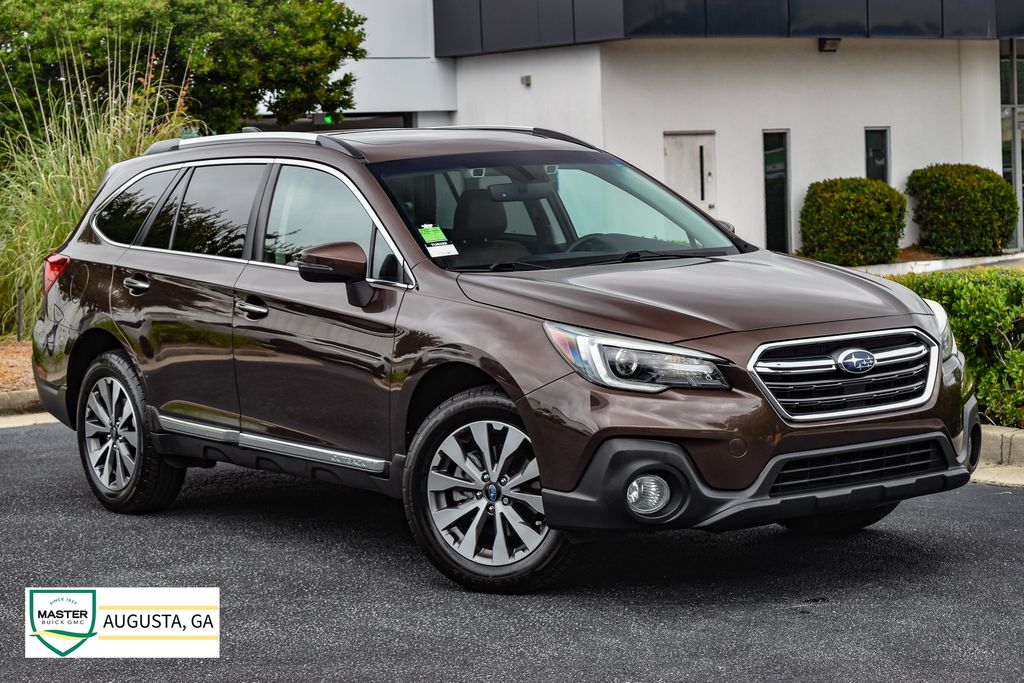 2019 Subaru Outback 2.5i Touring's photo