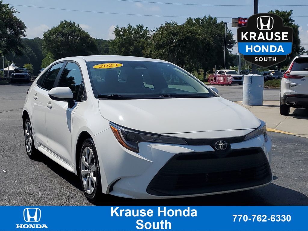  2023 Toyota Corolla LE FWD   