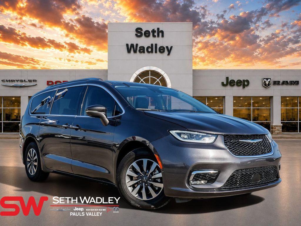  2021 Chrysler Pacifica Hybrid Touring L FWD   
