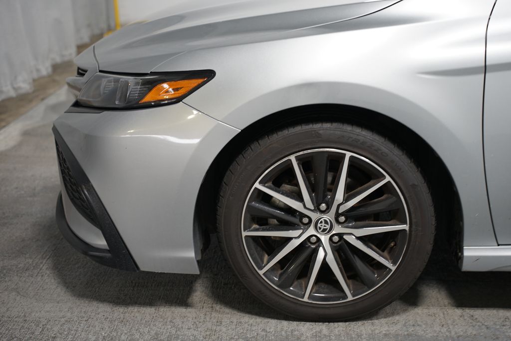 2023 Toyota Camry SE 5