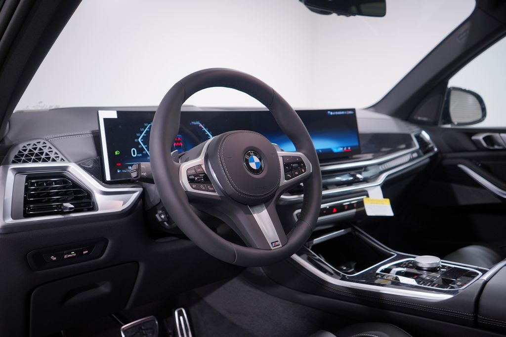 Thumbnail: 2026 BMW X5 - 6