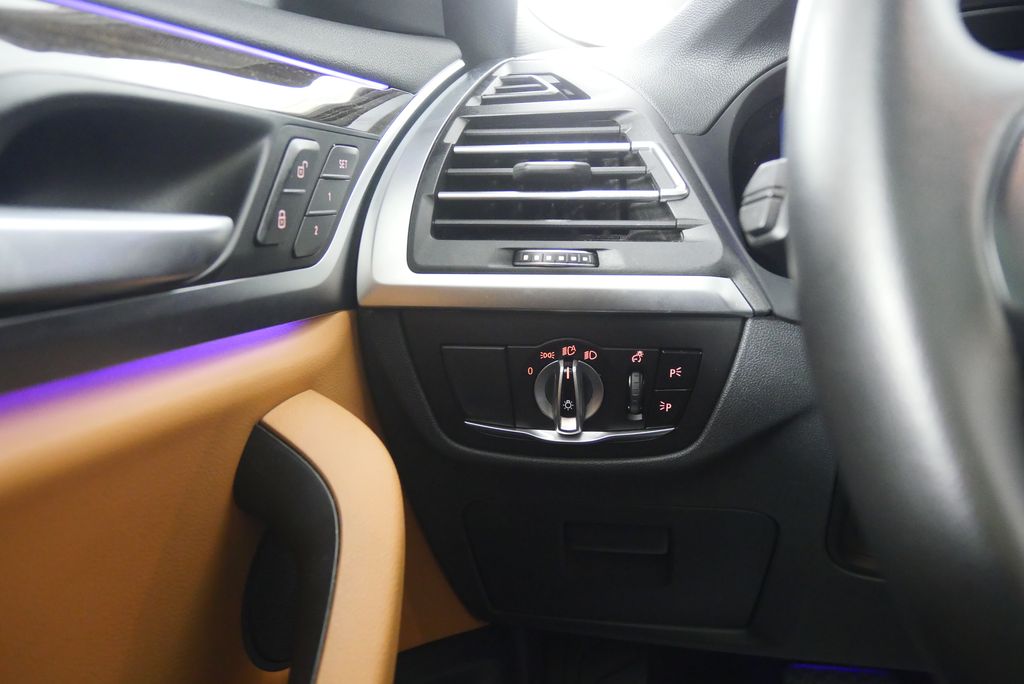 Thumbnail: 2022 BMW X3 - 21