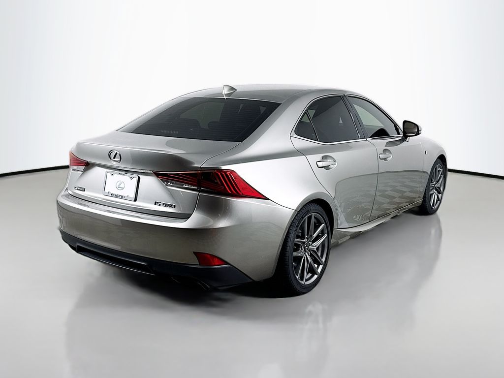 Thumbnail: 2017 Lexus IS - 5