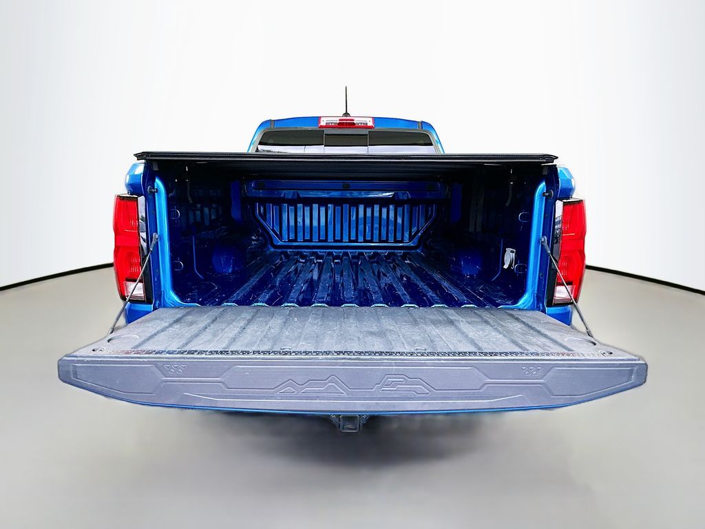 Thumbnail: 2023 Chevrolet Colorado - 25