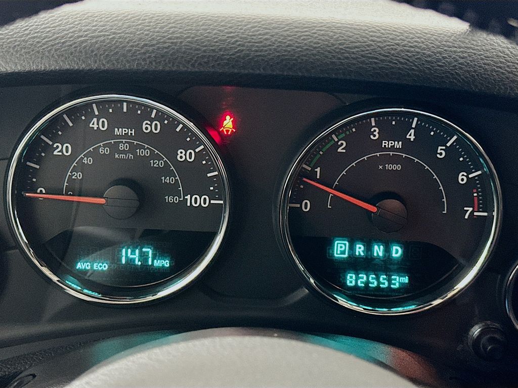 Thumbnail: 2018 Jeep Wrangler - 12