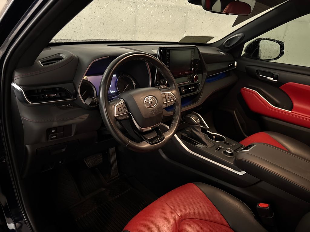 Certified Used 2021  Toyota XSE image 6