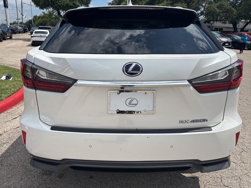 Thumbnail: 2018 Lexus RX - 4