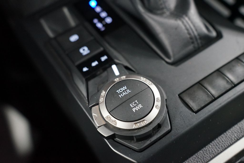 Thumbnail: 2024 Toyota Tacoma - 24