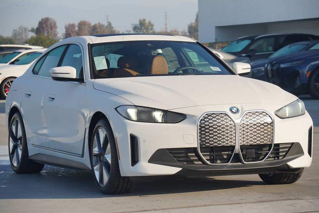 2025 BMW i4 eDrive40 3