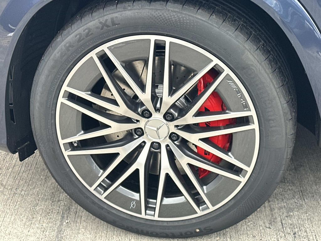 Thumbnail: 2026 Mercedes-Benz GLE - 9