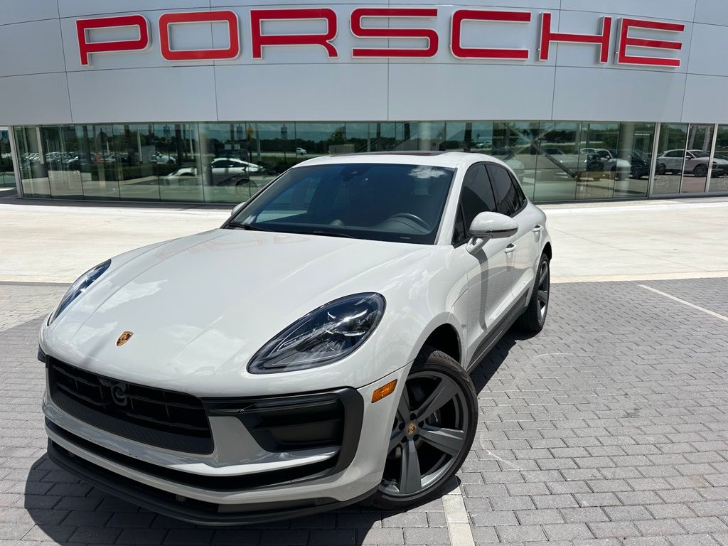 2024 Porsche Macan  Hero Image