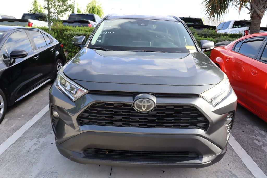 Thumbnail: 2020 Toyota RAV4 - 5