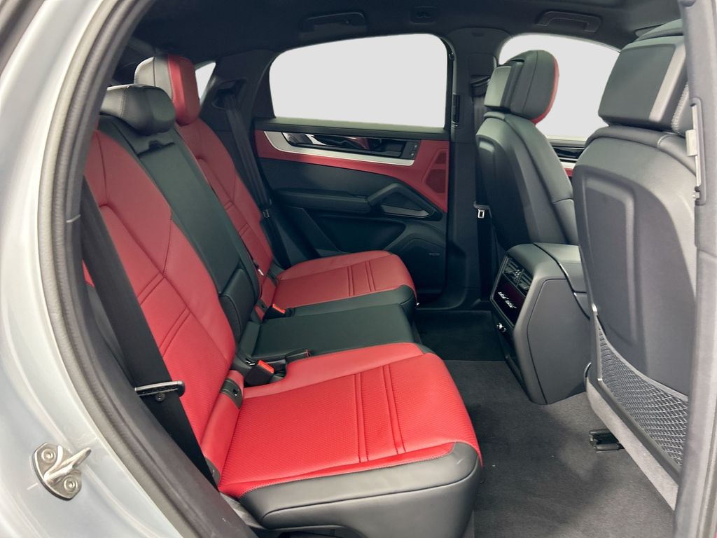 Thumbnail: 2026 Porsche  - 23