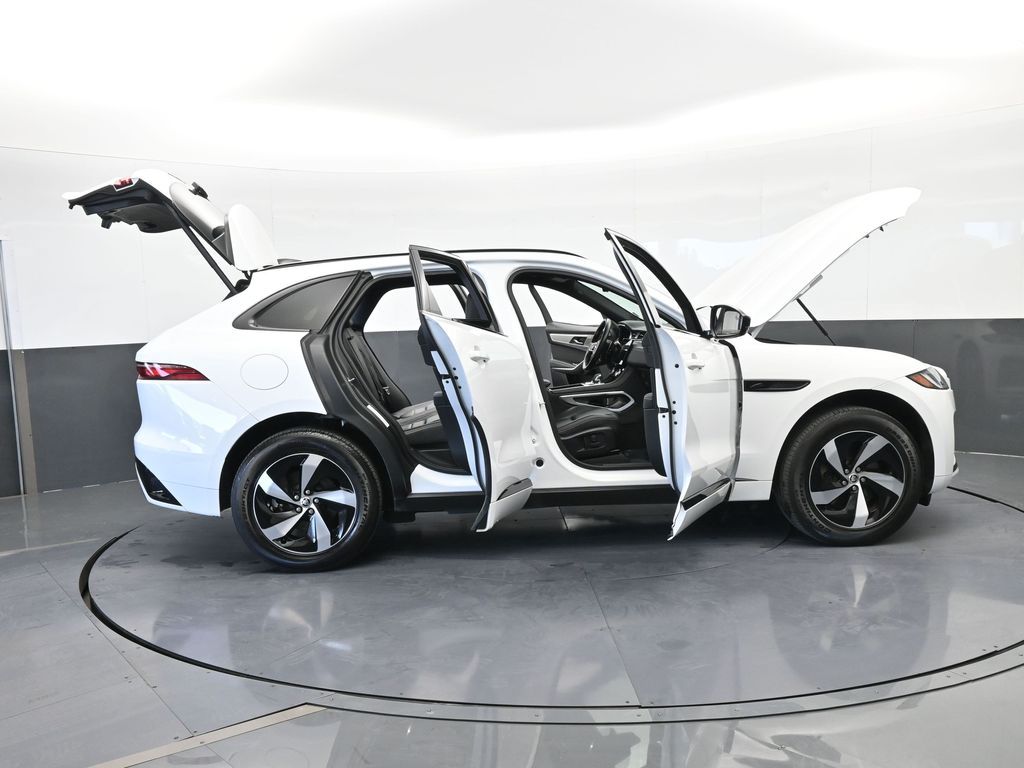 Used 2024 White Jaguar P250 R-Dynamic S image 74