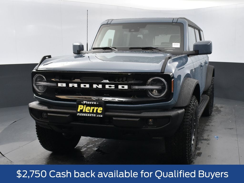 Blue (Azure Gray Metallic) 2025 Ford Bronco Outer Banks 4-Door 4WD SUV / Crossover Four-Wheel Drive Automatic