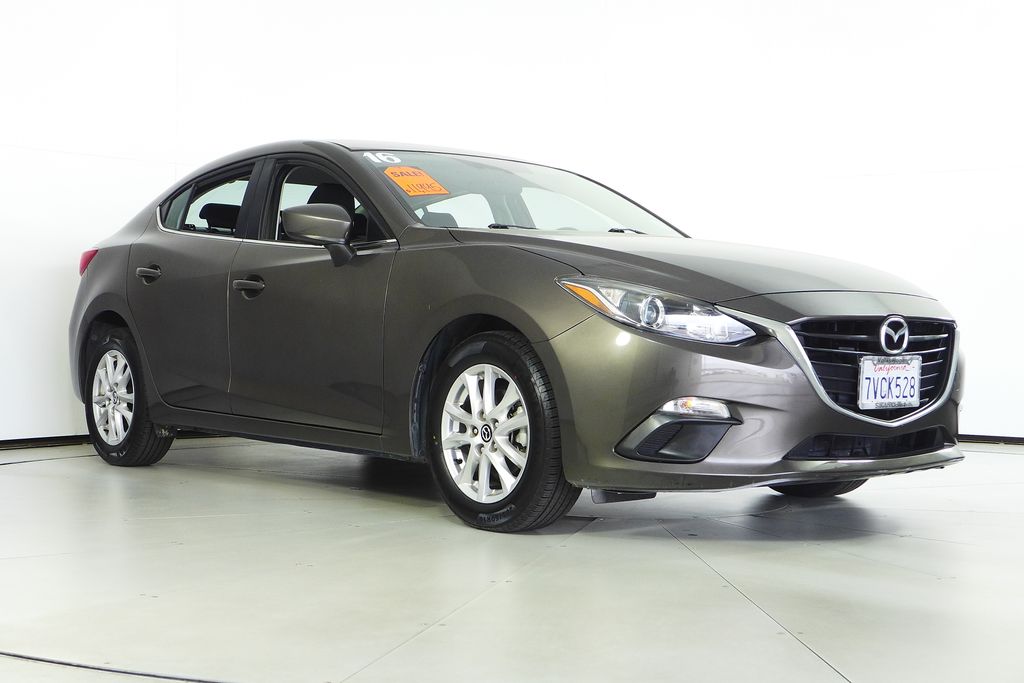 Thumbnail: 2016 Mazda Mazda3 - 4