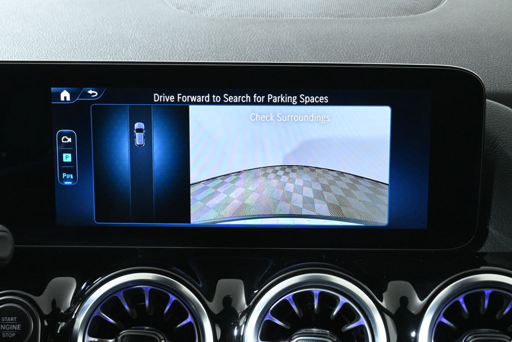 Thumbnail: 2025 Mercedes-Benz GLA - 23