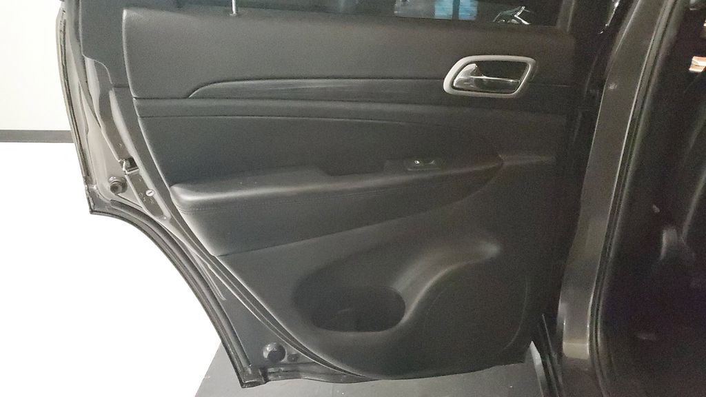 Used 2020 Jeep Grand Cherokee SUV