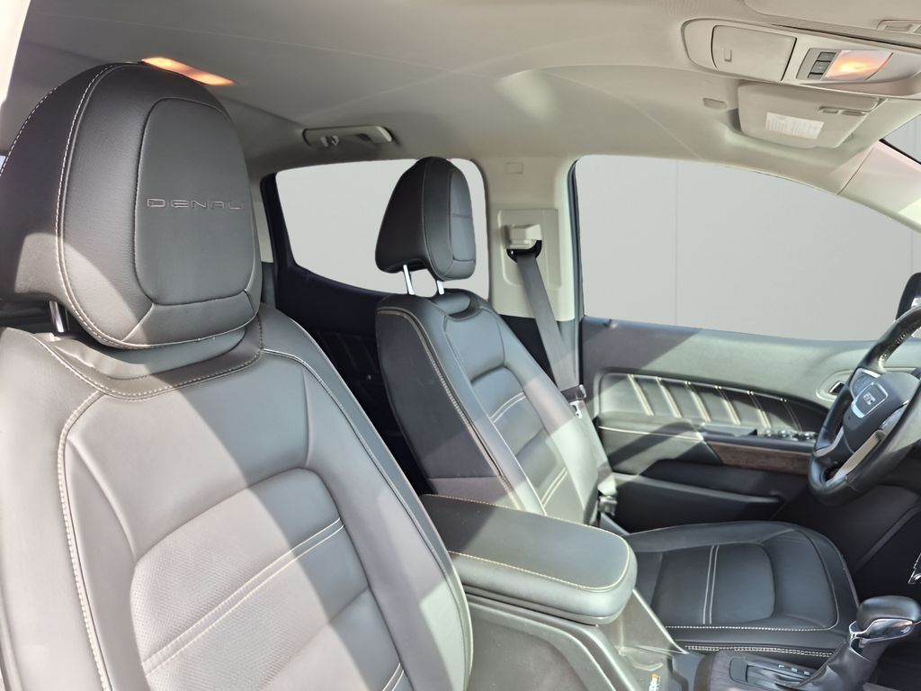 Used Car 2022 Gmc Canyon  Denali For Sale Under $35,000 In Austin, Texas