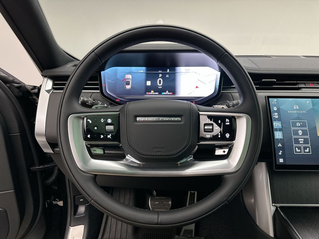 Thumbnail: 2026 Land Rover Range Rover - 22