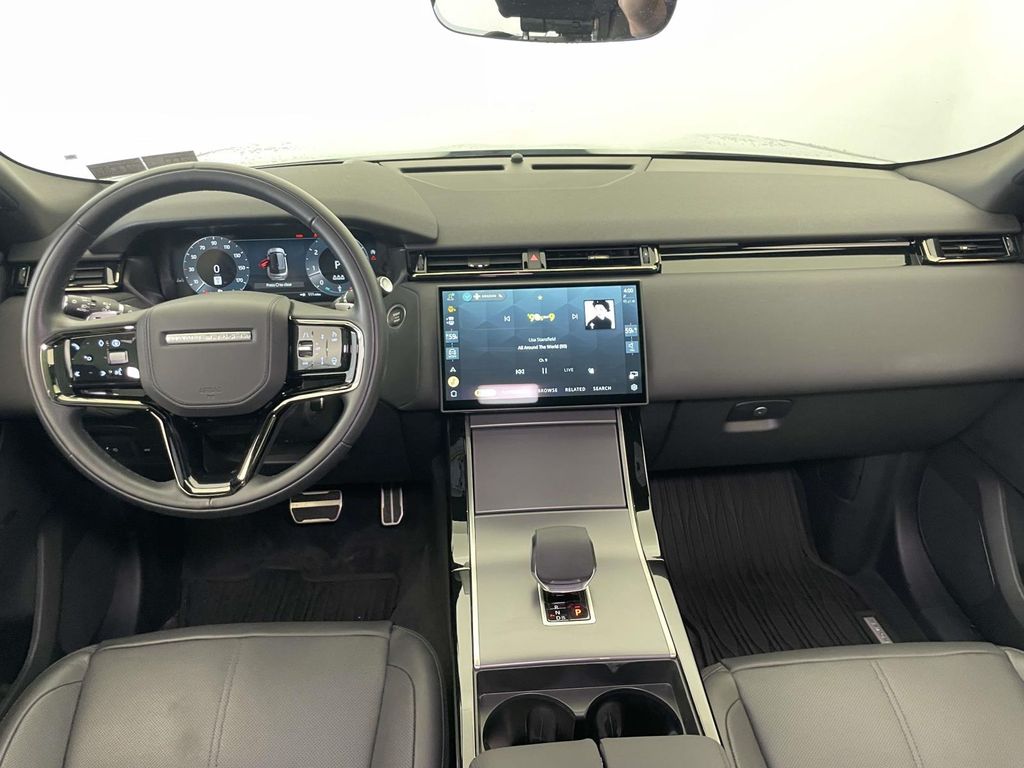 2025 Land Rover Range Rover Velar Dynamic SE  at Phil Fitts Ford