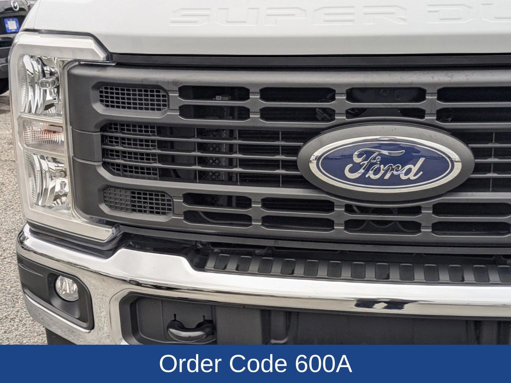 2023 Ford F-250 XL