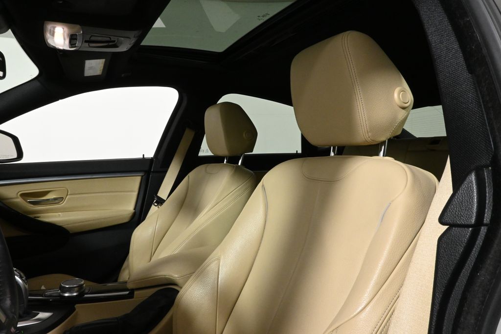Thumbnail: 2018 BMW 4 Series - 4