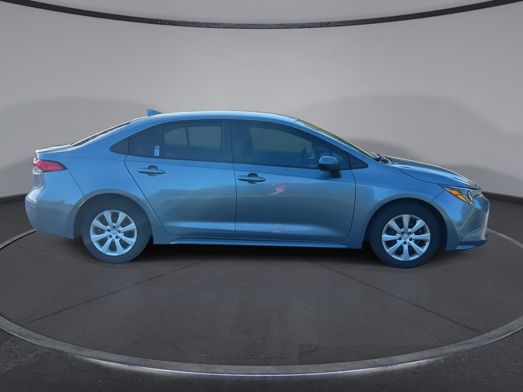 Thumbnail: 2024 Toyota Corolla - 9