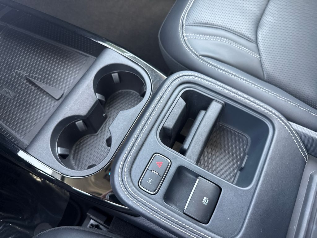 Certified Used 2025 Gray Ford Premium image 24
