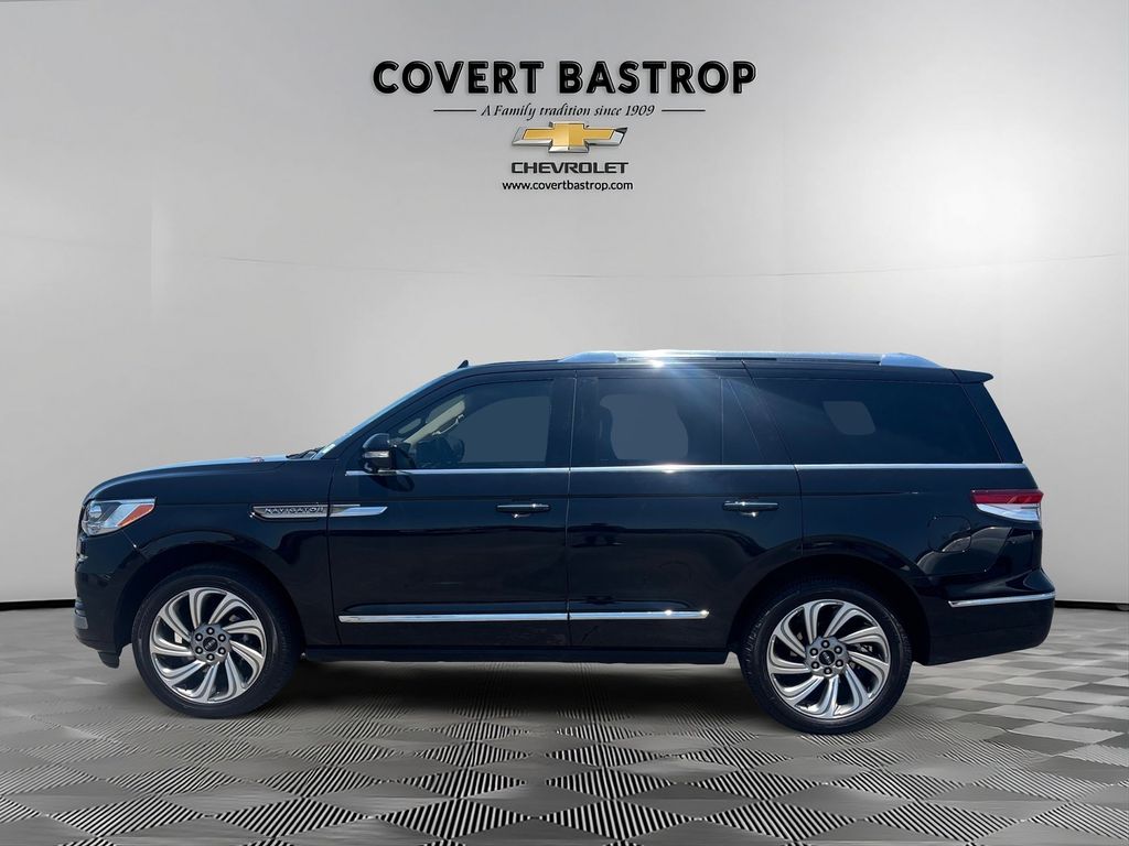 Used Car 2023 Lincoln Navigator  Reserve For Sale Under $70,000 In Austin, Texas