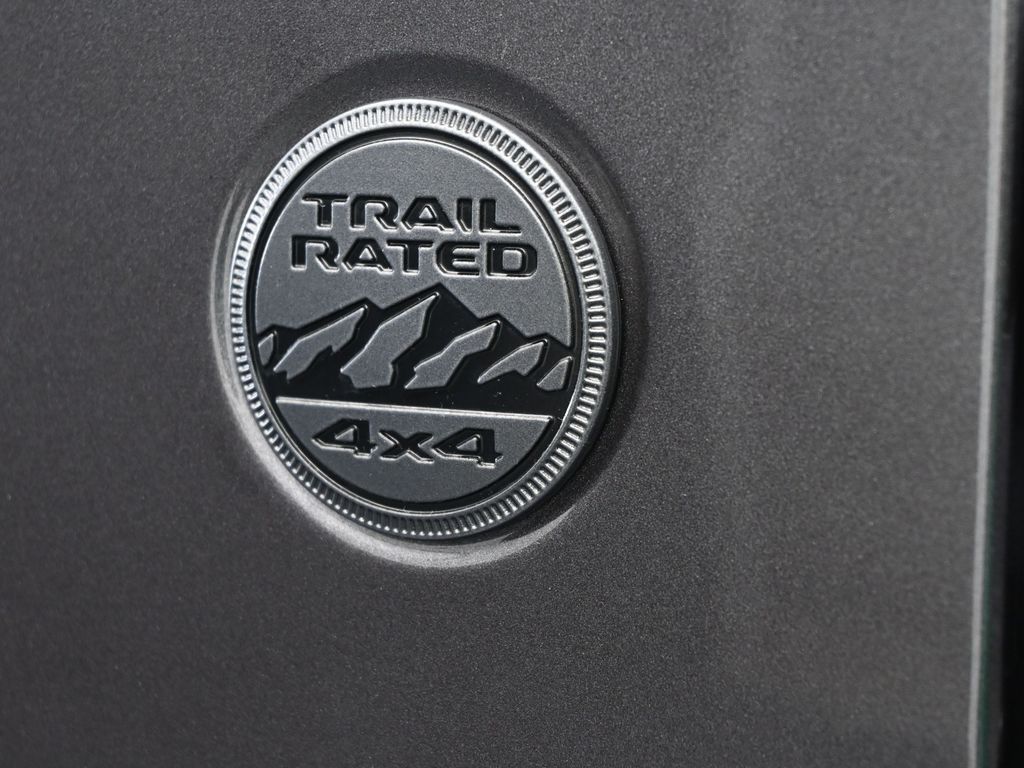 New 2026 Granite Crystal Metallic Clearcoat Jeep Sport image 25