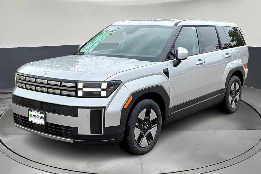 New 2026 Silver Hyundai SE image 2