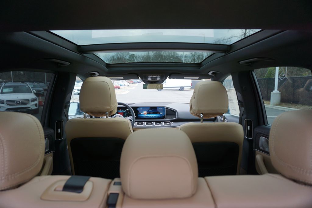 Thumbnail: 2026 Mercedes-Benz GLE - 19