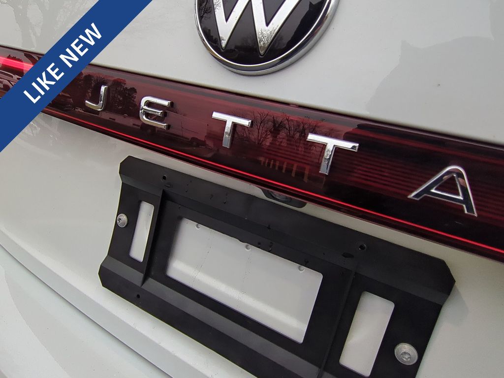 2025 Volkswagen Jetta SE FWD