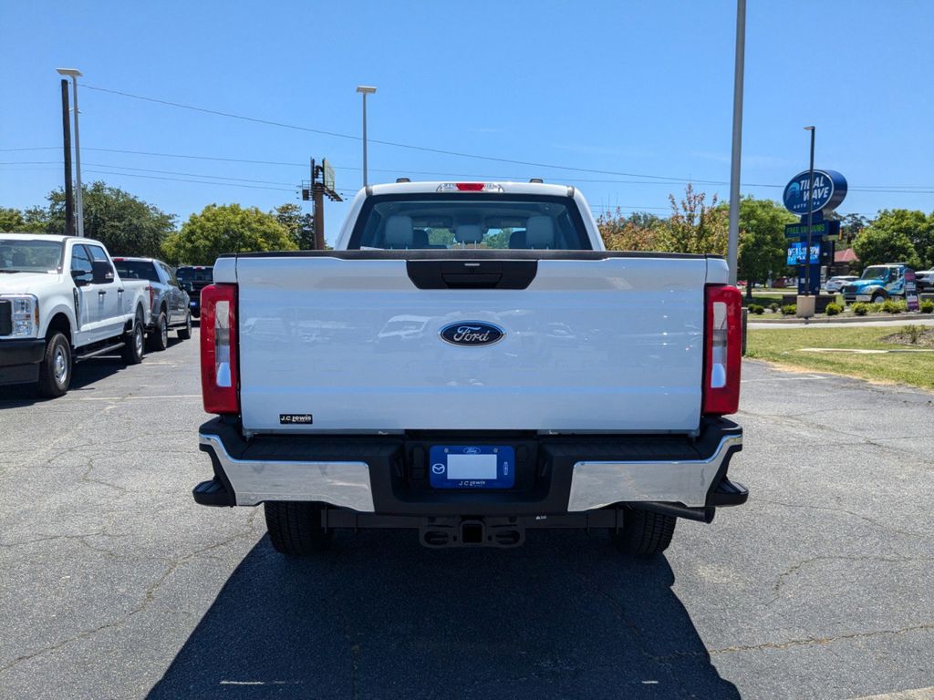 2025 Ford F-250 Super Duty XL