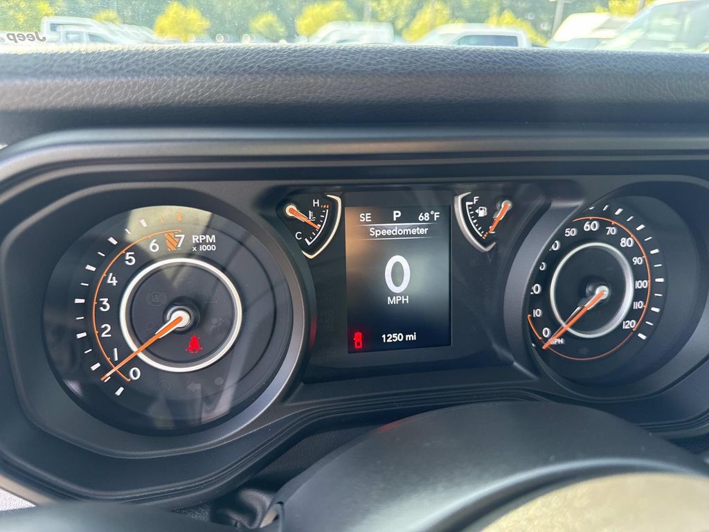 Used 2026 Green Jeep Sport image 16