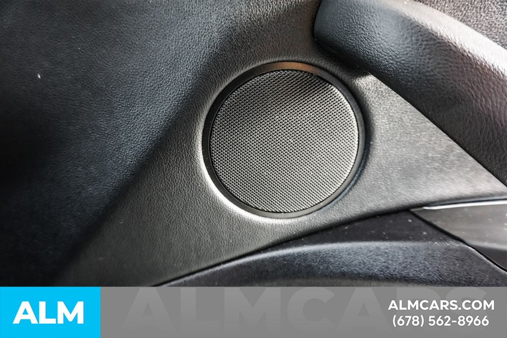 Used 2025 Black BMW xDrive30i image 48