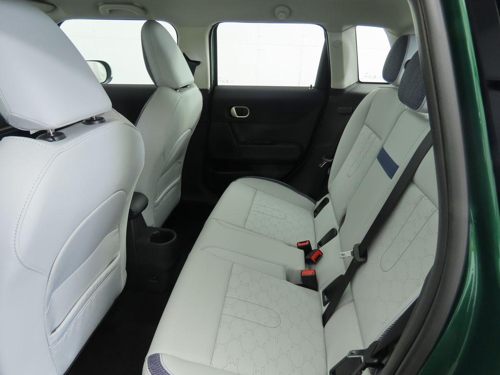 Thumbnail: 2025 MINI Cooper - 24