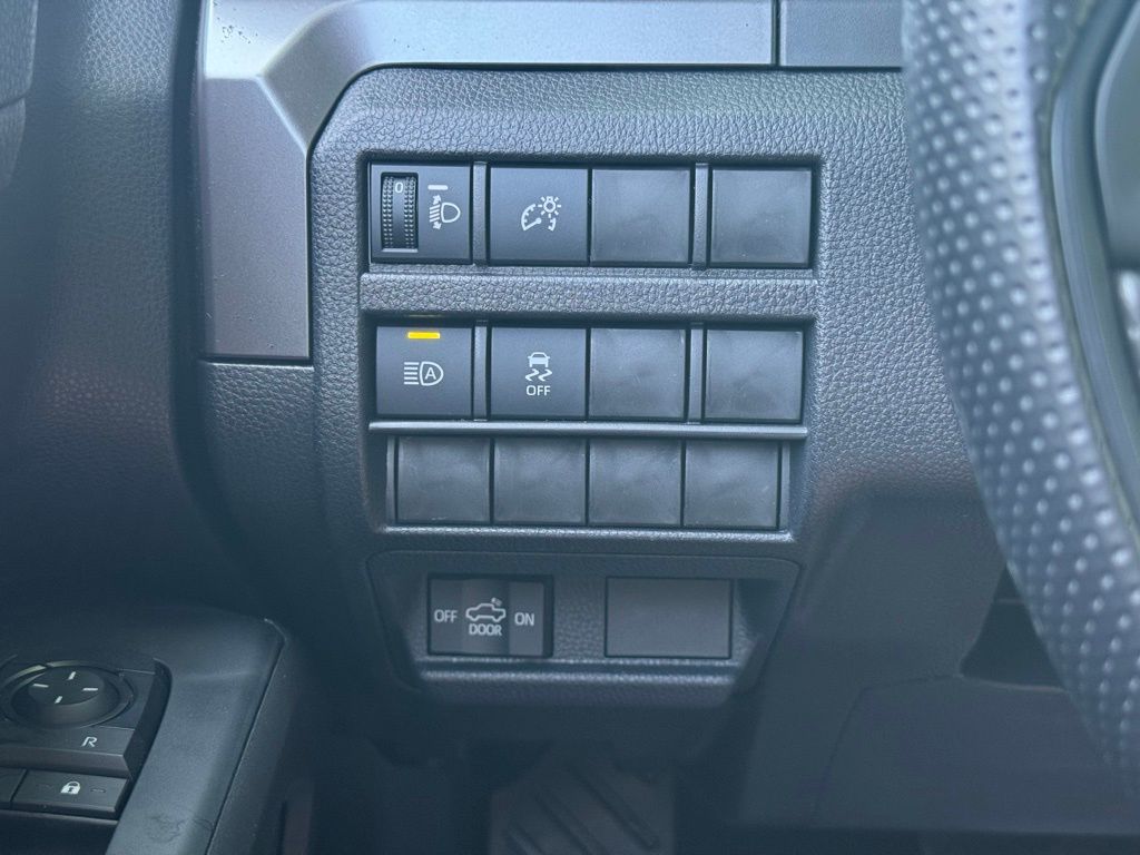 2025 Toyota Tacoma SR5 Double Cab photo 15
