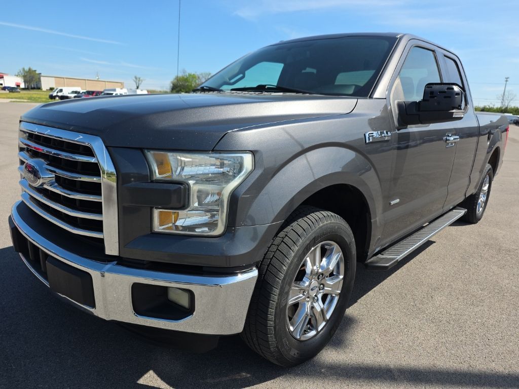 Gray (Magnetic Metallic) 2015 Ford F-150 XLT SuperCab Pickup Truck 4X2 6-Speed Automatic