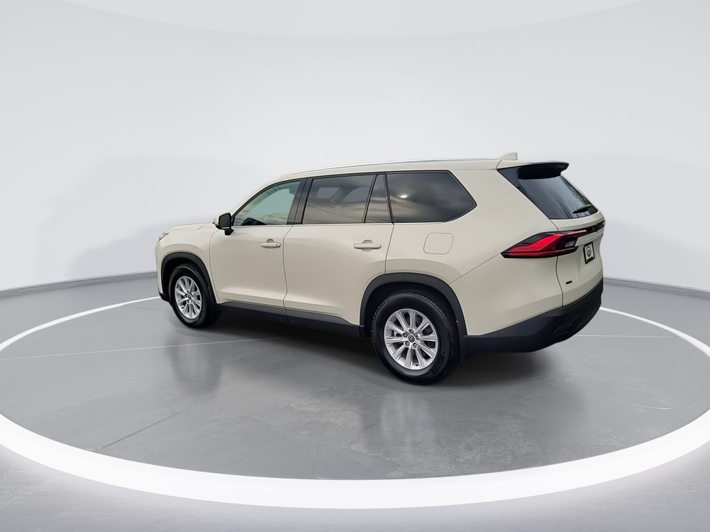 2024 Toyota Grand Highlander XLE 6