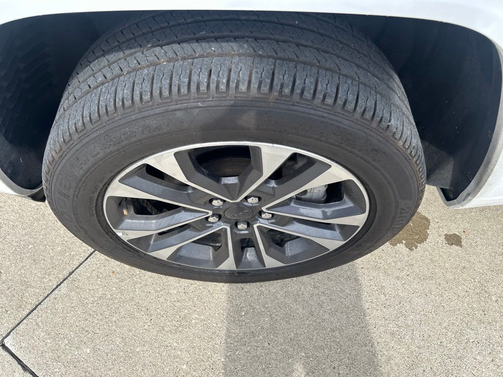 Used 2024 Jeep Grand Cherokee SUV