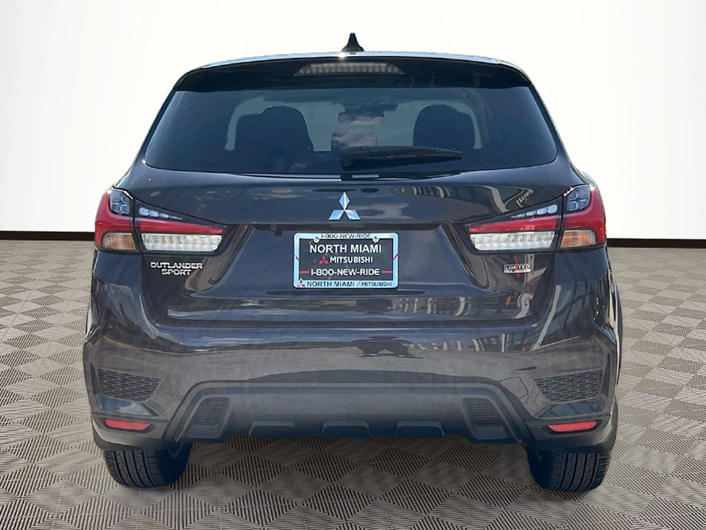 Used 2025 Black Mitsubishi 2.0 LE image 10