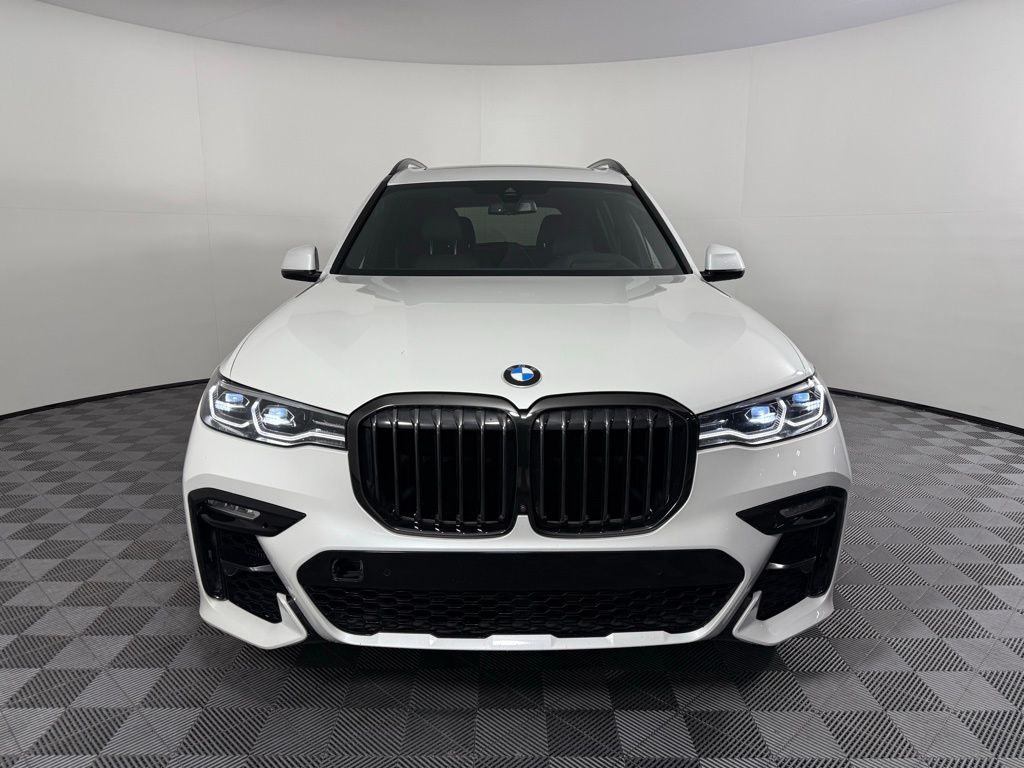 Thumbnail: 2022 BMW X7 - 2