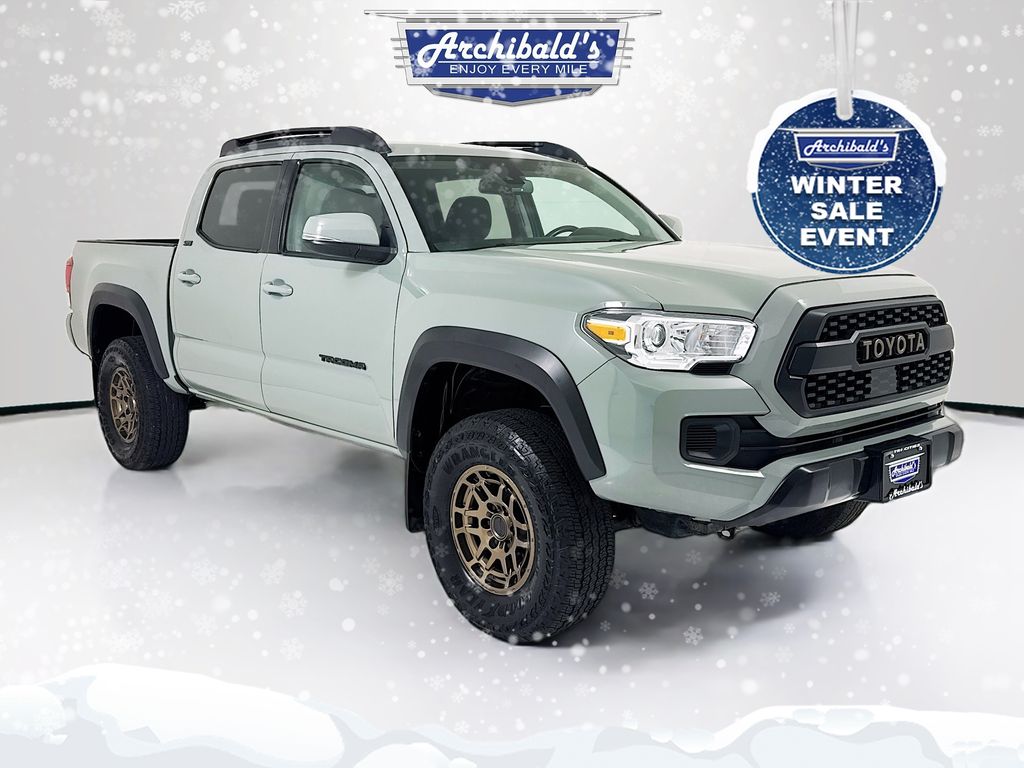 2022 Toyota Tacoma SR5 V6 Double Cab 4WD